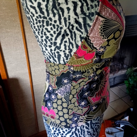 Swimming top - Picture 1 of 3